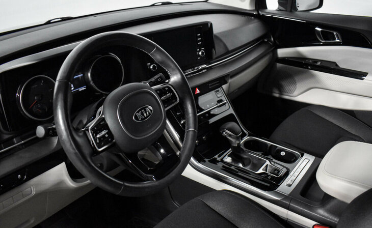 Kia Carnival - Фото 7
