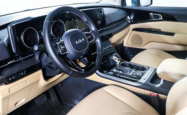 Kia Carnival - Фото 10