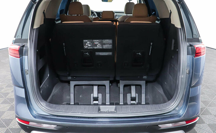 Kia Carnival - Фото 20