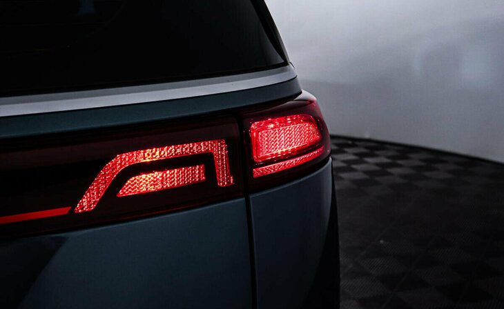 Kia Carnival - Фото 7