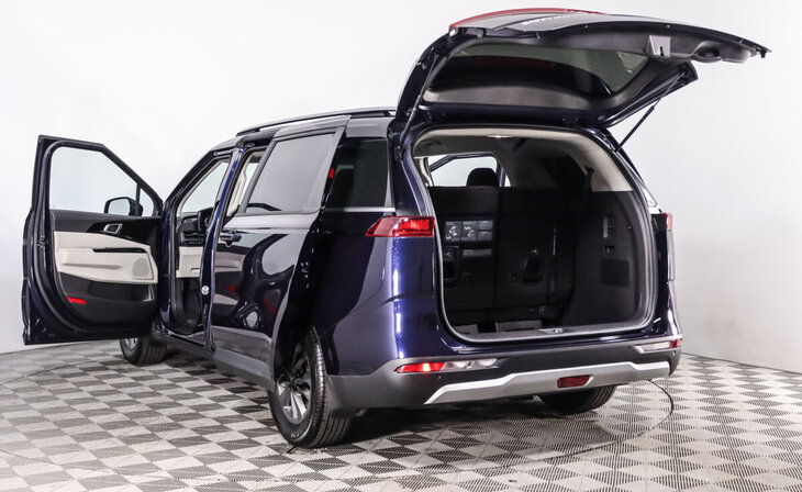 Kia Carnival - Фото 12