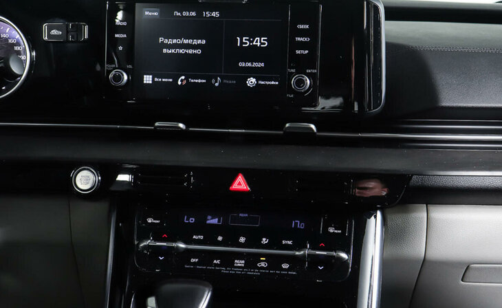 Kia Carnival - Фото 13