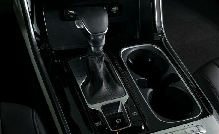 Kia Carnival - Фото 17