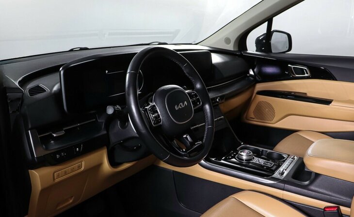 Kia Carnival - Фото 10