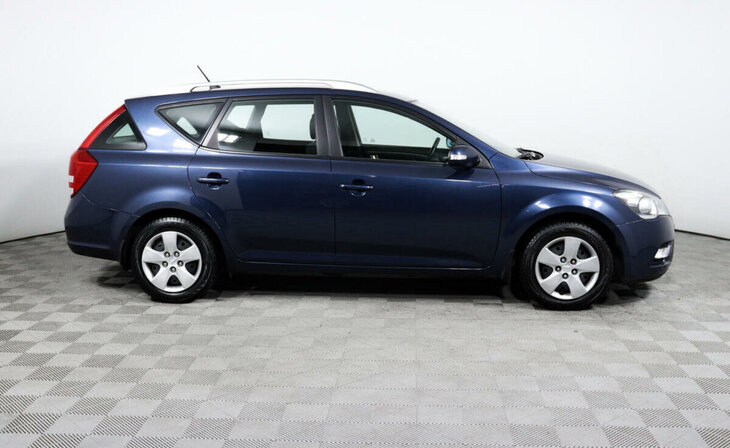 Kia Ceed - Фото 3