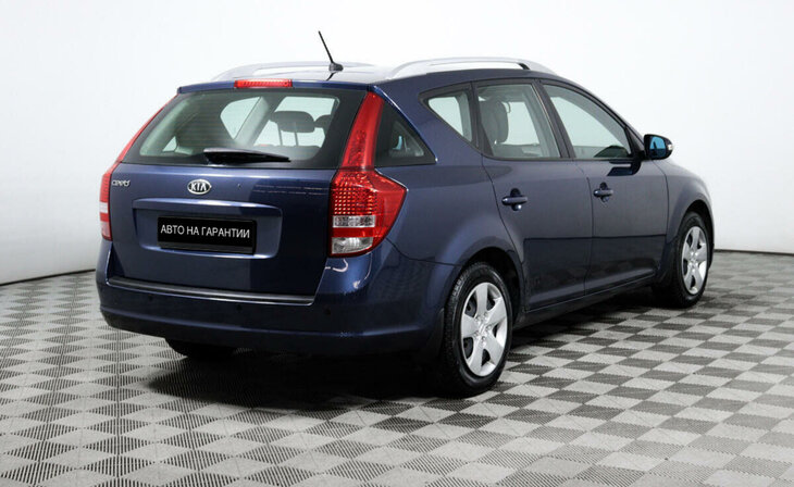 Kia Ceed - Фото 4