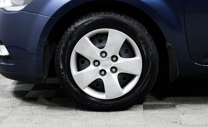 Kia Ceed - Фото 6