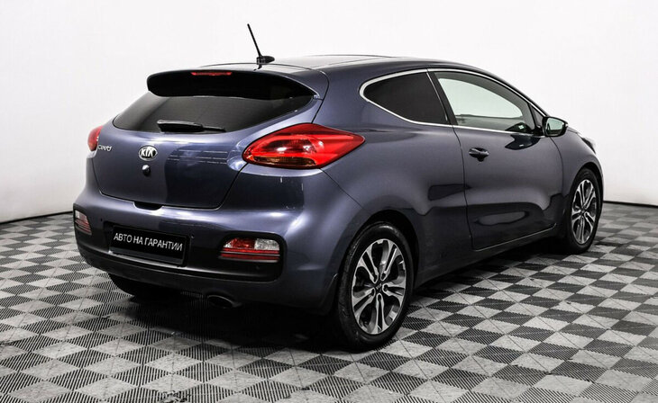 Kia Ceed - Фото 4