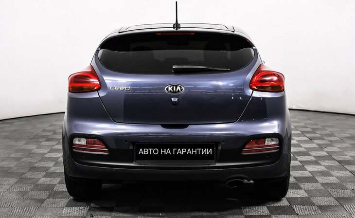 Kia Ceed - Фото 5