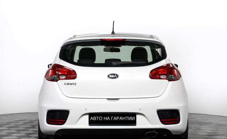 Kia Ceed - Фото 5