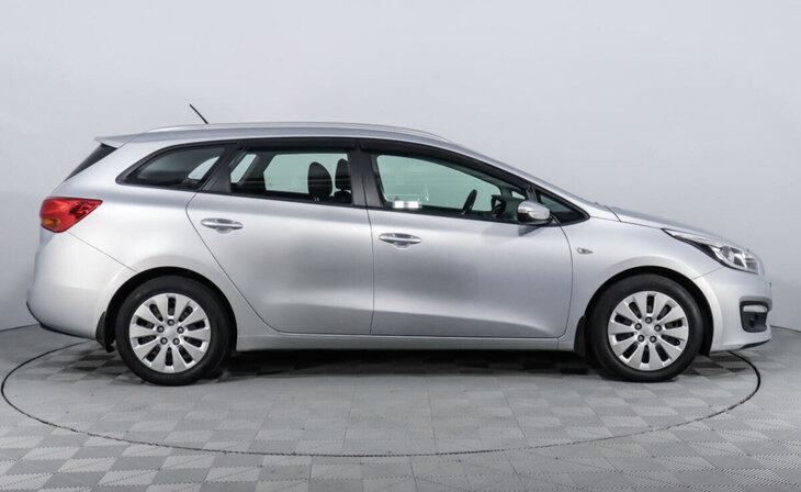 Kia Ceed - Фото 3