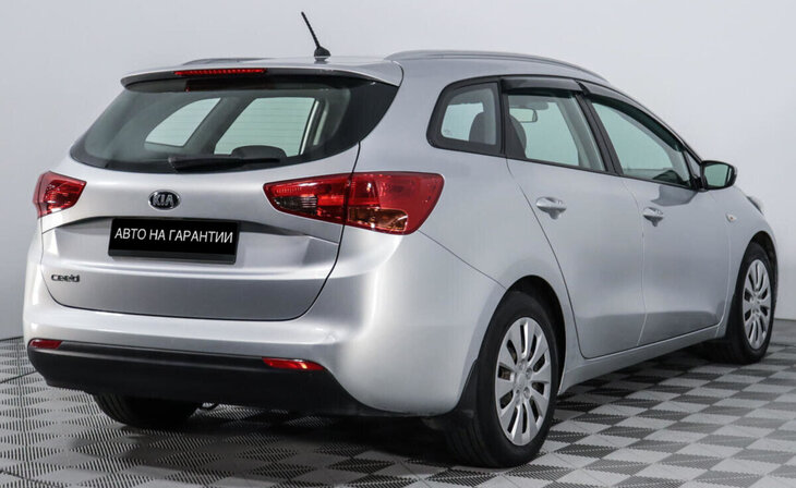 Kia Ceed - Фото 4
