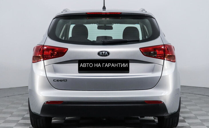 Kia Ceed - Фото 5