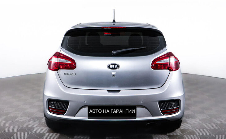 Kia Ceed - Фото 5