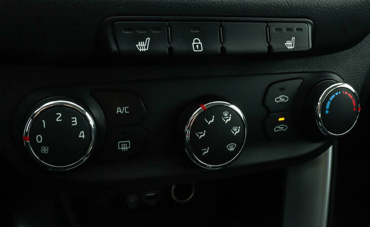 Kia Ceed - Фото 9