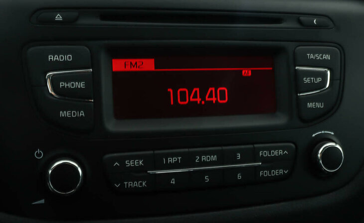 Kia Ceed - Фото 8