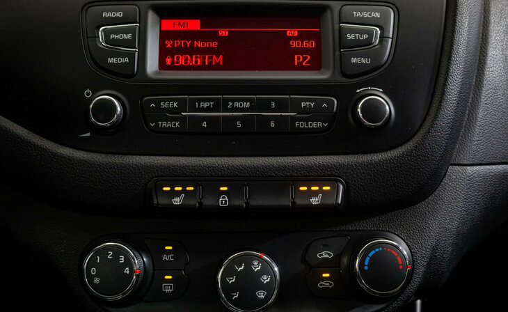 Kia Ceed - Фото 10