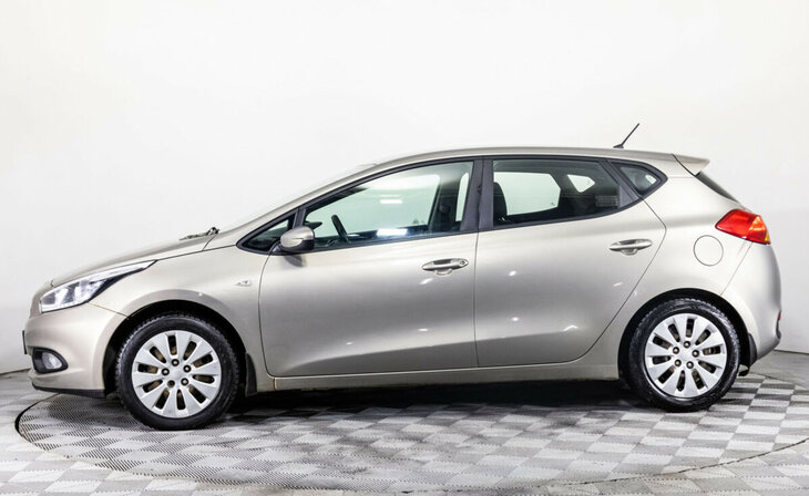 Kia Ceed - Фото 2