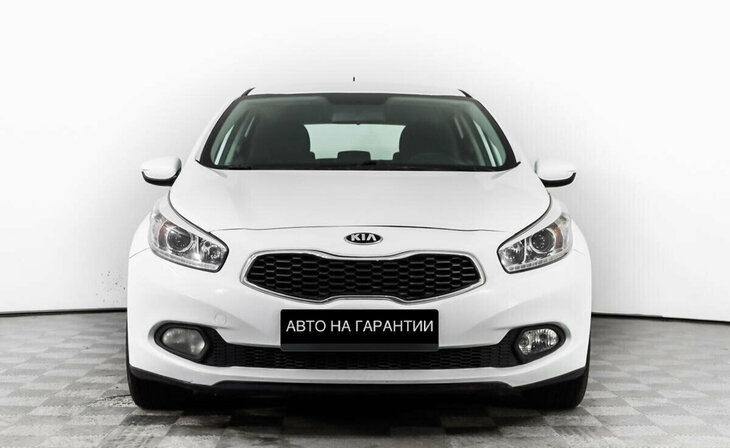 Kia Ceed - Фото 1