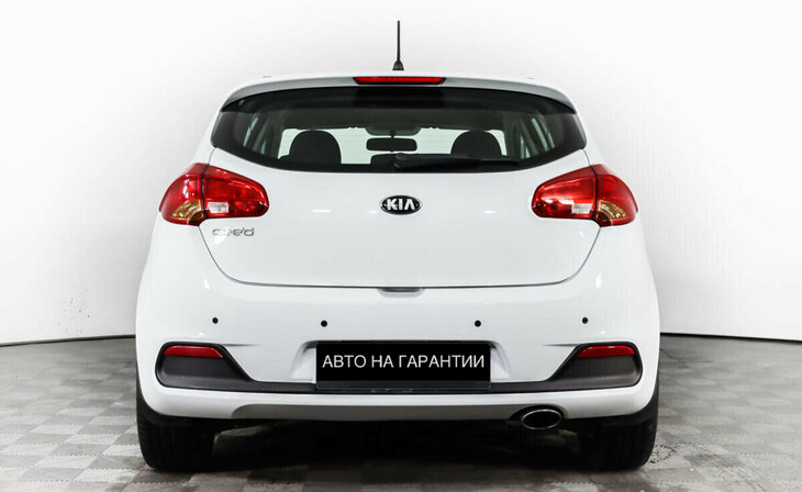 Kia Ceed - Фото 5