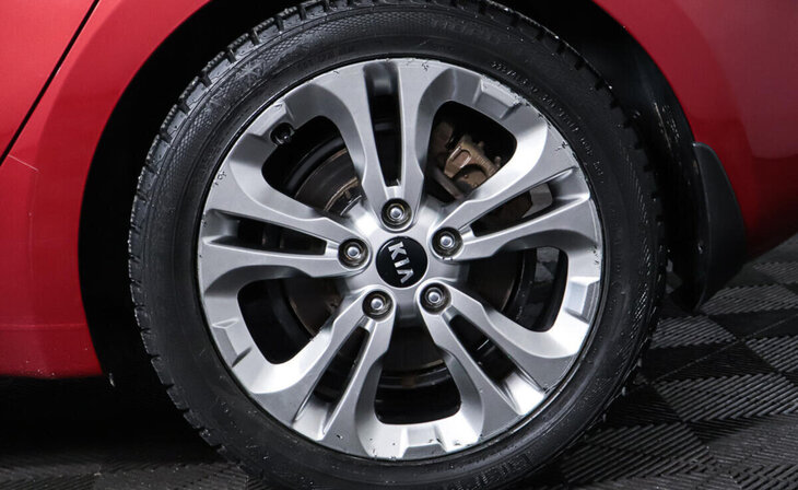 Kia Ceed - Фото 7