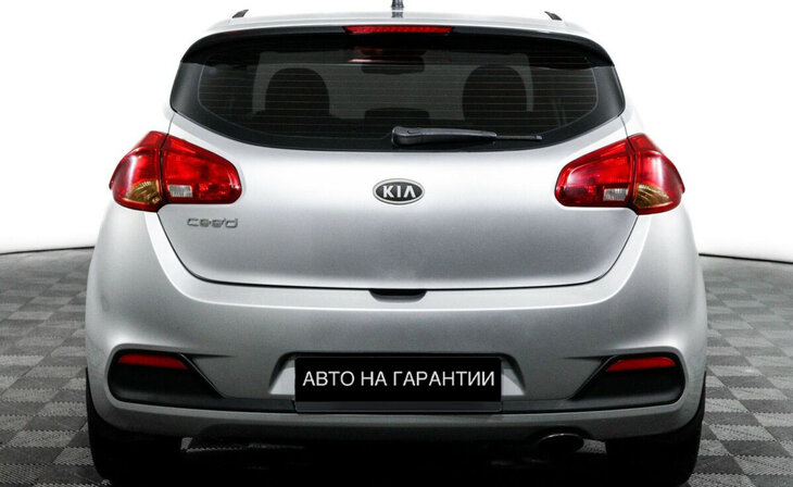 Kia Ceed - Фото 5
