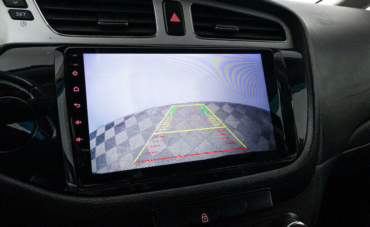 Kia Ceed - Фото 11