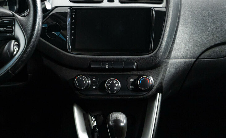 Kia Ceed - Фото 8