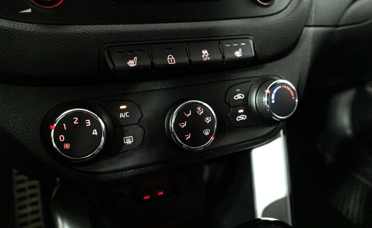 Kia Ceed - Фото 11