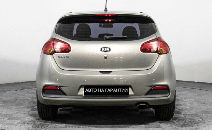 Kia Ceed - Фото 3