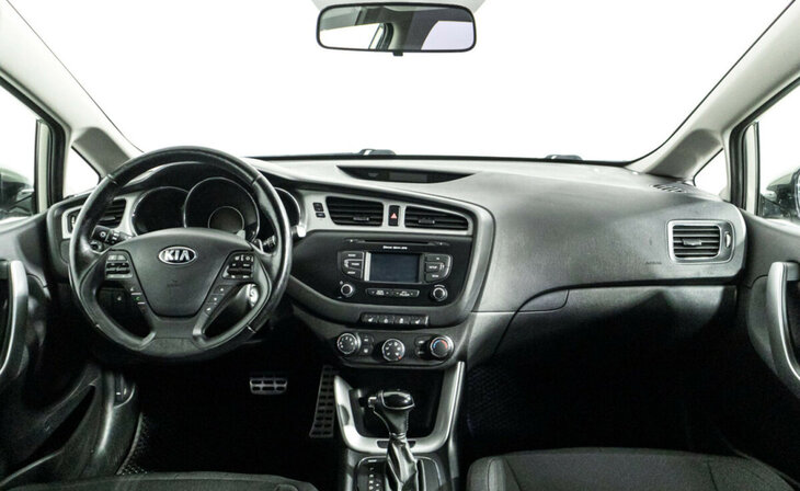 Kia Ceed - Фото 5