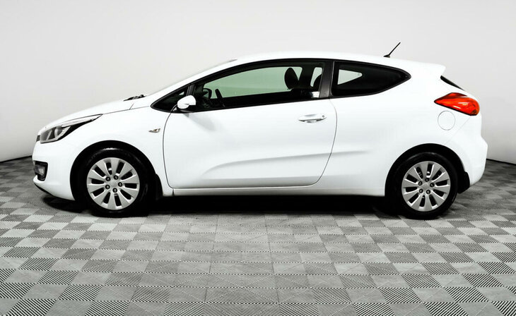 Kia Ceed - Фото 2