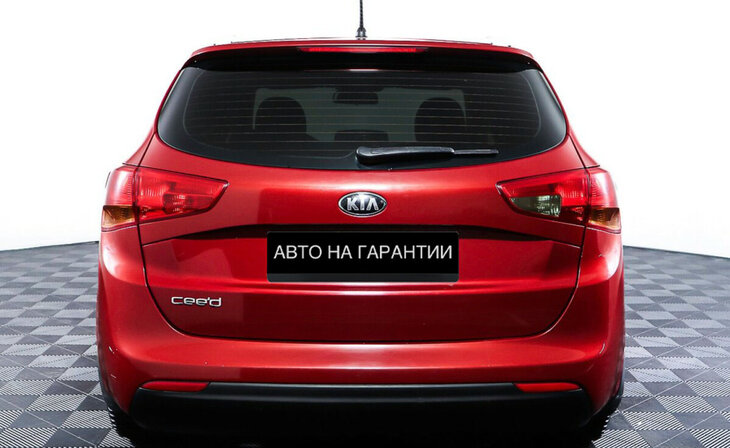Kia Ceed - Фото 5