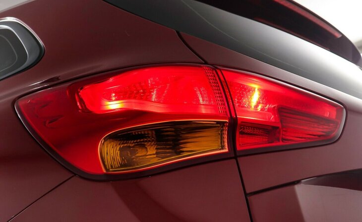 Kia Ceed - Фото 7