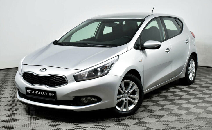 Kia Ceed - Фото 0