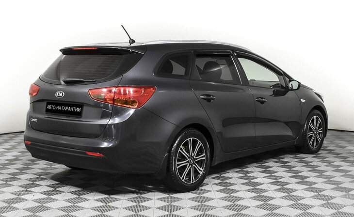 Kia Ceed - Фото 4