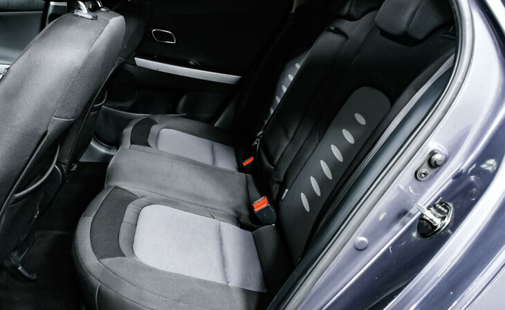 Kia Ceed - Фото 10