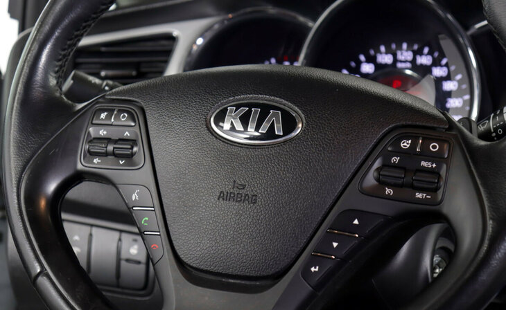 Kia Ceed - Фото 8