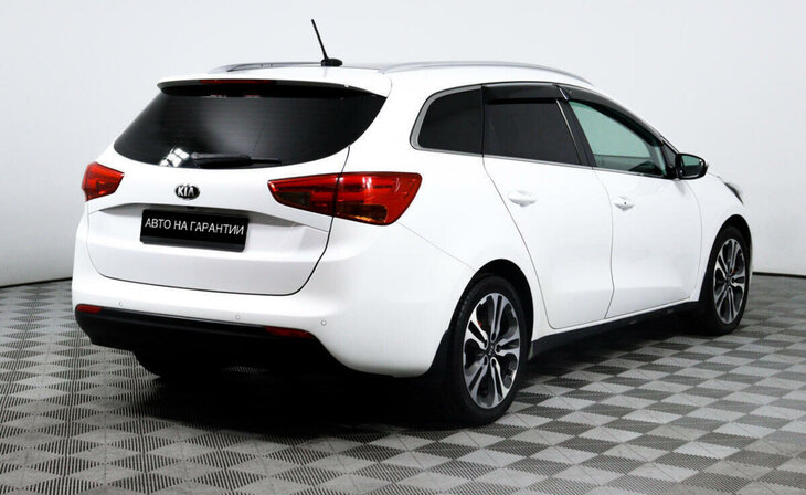 Kia Ceed - Фото 4