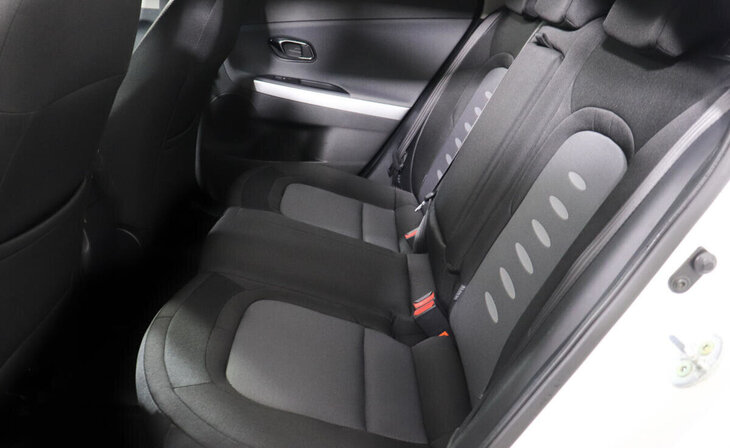 Kia Ceed - Фото 9