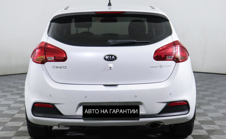 Kia Ceed - Фото 3