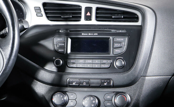 Kia Ceed - Фото 13