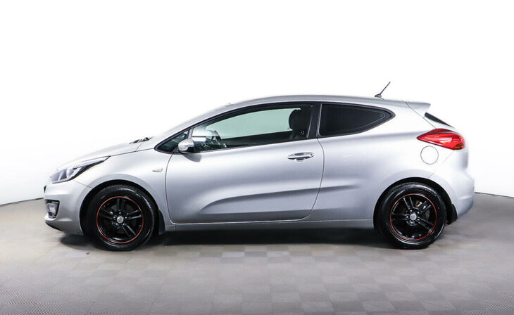 Kia Ceed - Фото 2