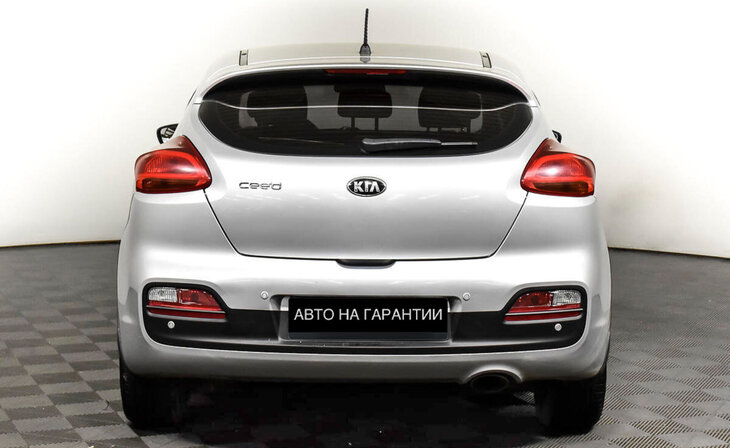 Kia Ceed - Фото 5