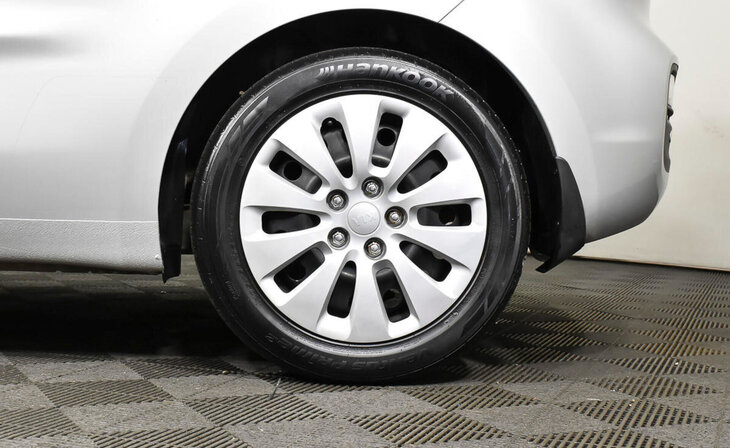 Kia Ceed - Фото 7