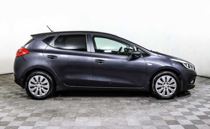 Kia Ceed - Фото 3