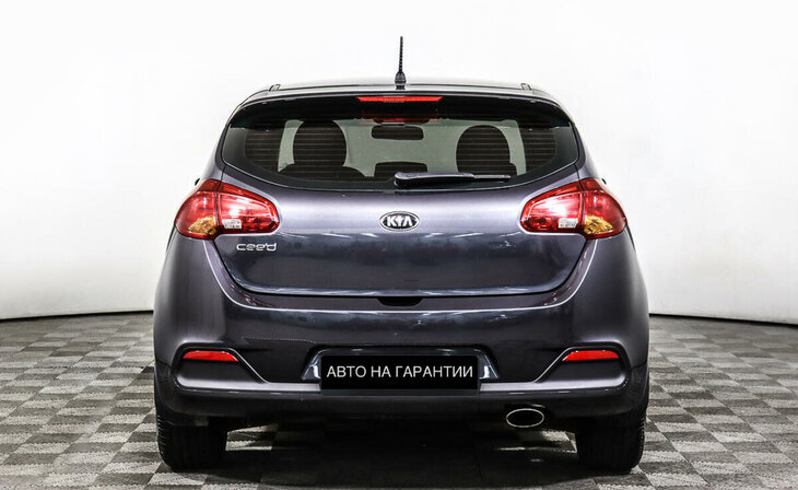 Kia Ceed - Фото 5