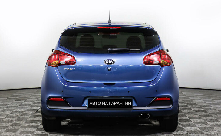 Kia Ceed - Фото 4