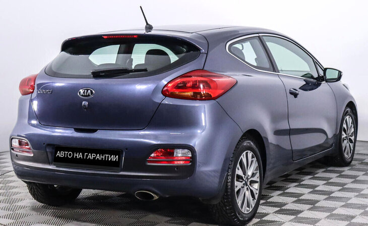 Kia Ceed - Фото 4