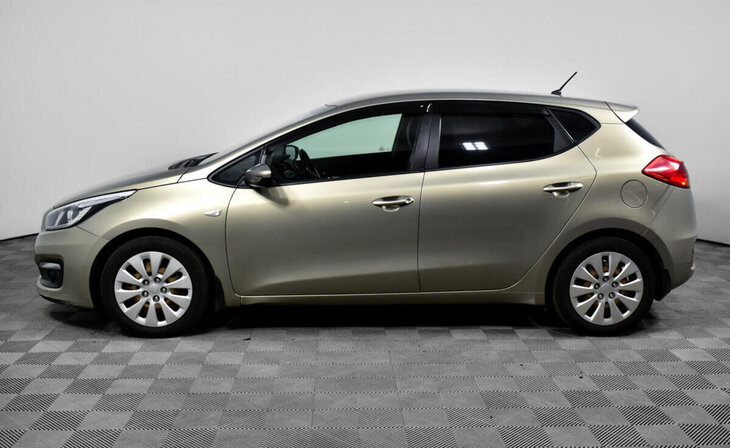 Kia Ceed - Фото 2